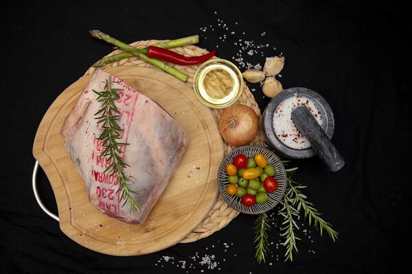 Lamb Leg (1.2kg) Premium 1/2